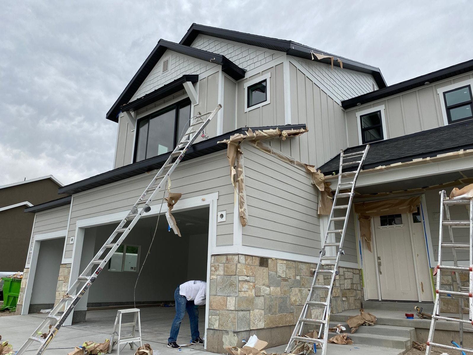 Lone Star Restoration & Roofing LLC