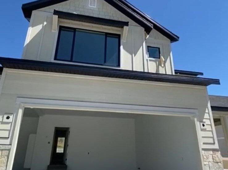 Lone Star Restoration & Roofing LLC